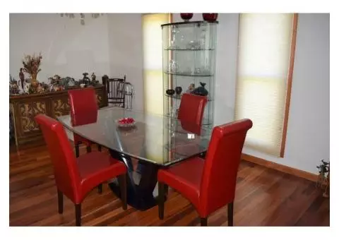 Glass Dining Room table and chairs